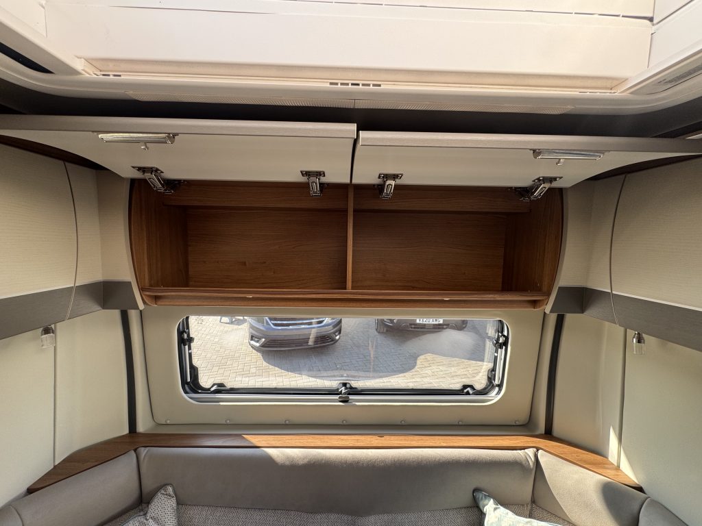 Auto-Trail V-Line 635 2019 for sale image