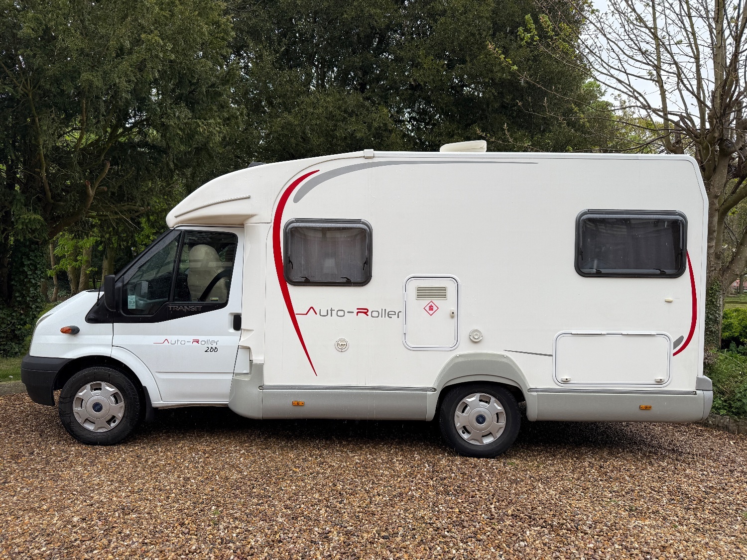 Ford Roller Team Auto Roller 200 F Fixed Bed Motorhome 2013 for sale image