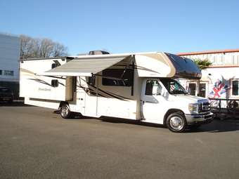 Winnebago Minnie Winnie 31B 2017 for sale image