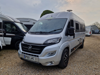 Hymer Car Yellowstone 2019 for sale image