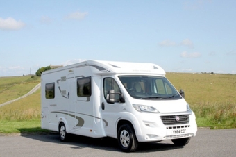 Weinsberg Caraloft 650 2014 for sale image